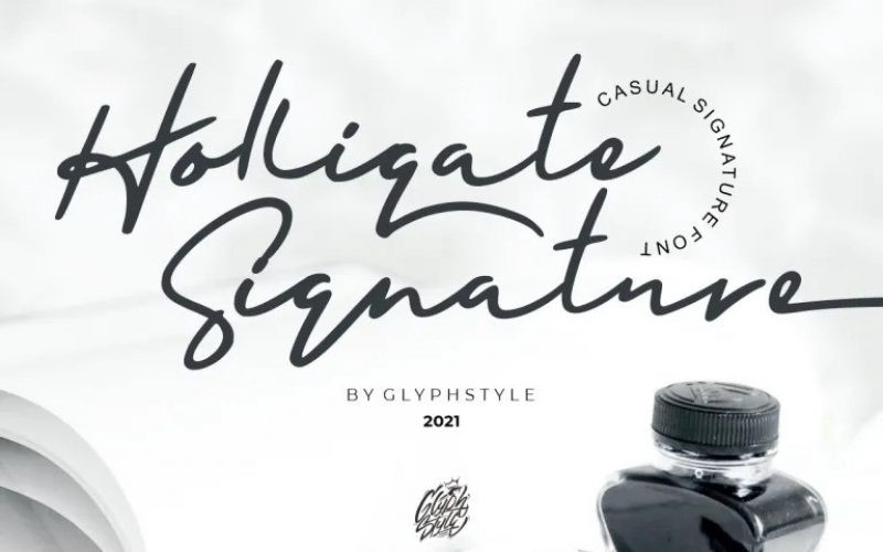 Holligate Signature Font