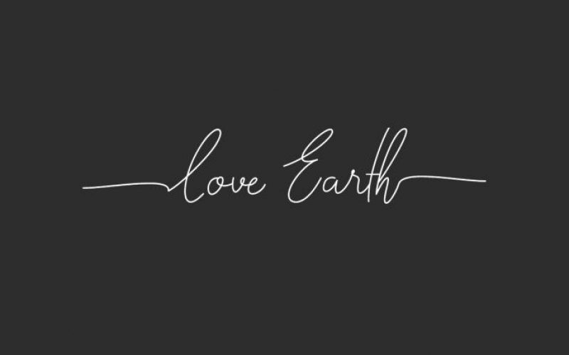 Love Earth Handwritten Font