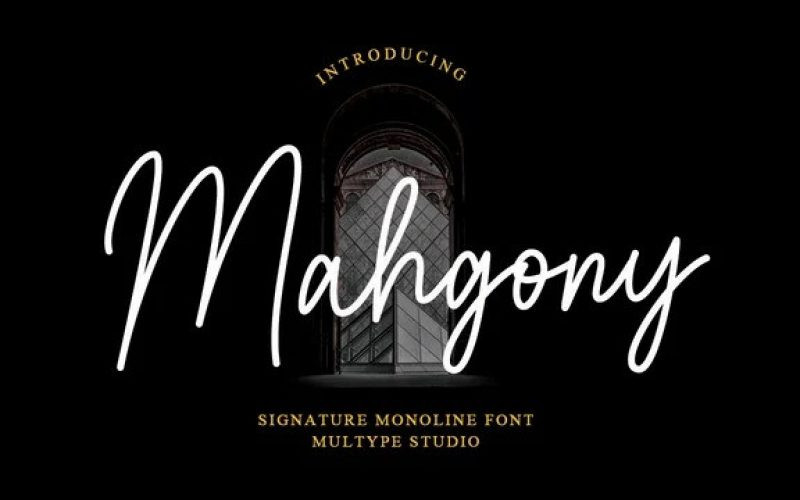 Mahgony Handwritten Font