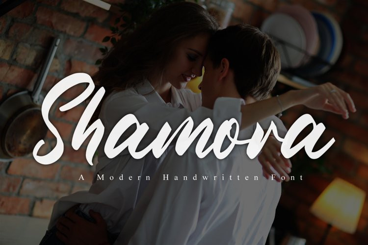 Shamora Brush Font