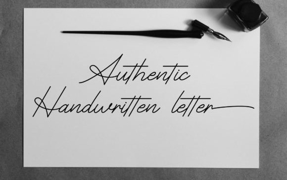 Arcamanick Handwritten Font