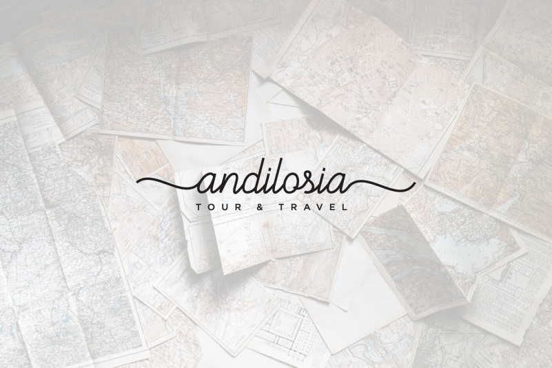 Ballock Handwritten Font