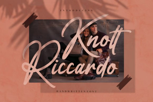 Knott Riccardo Script Font