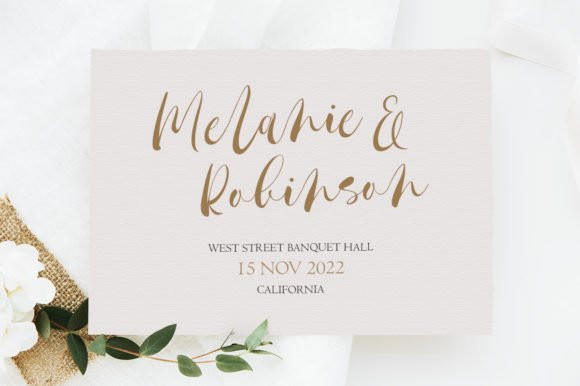 Sailritme Script Font