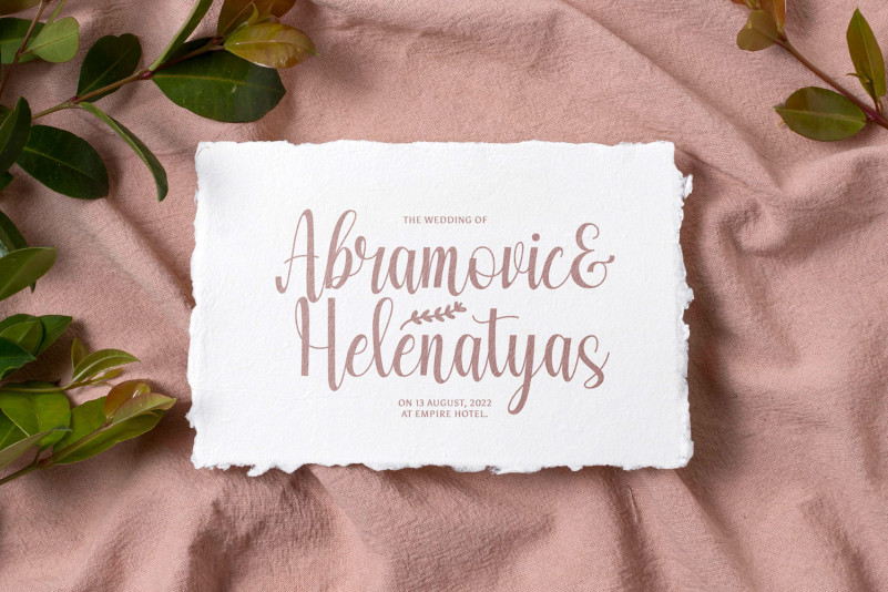 Ameliya Script Font