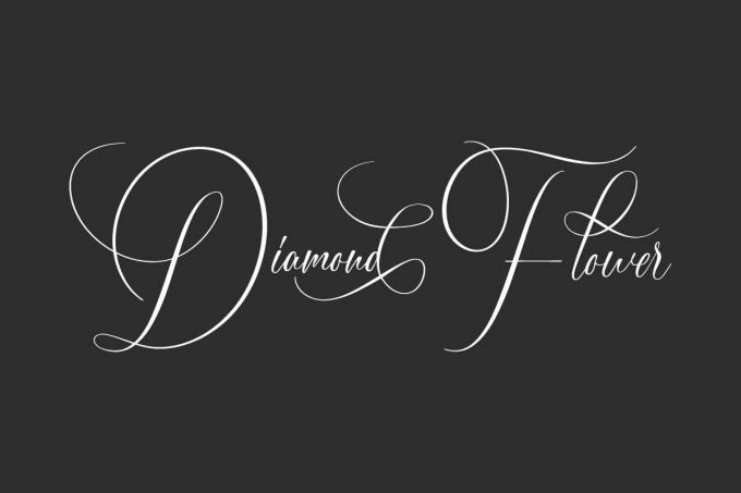 Diamond Flower Calligraphy Font