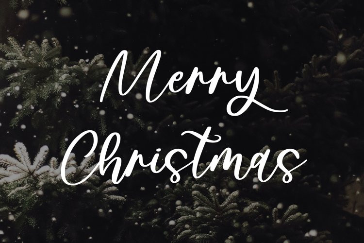 Incredible Holiday Script Font