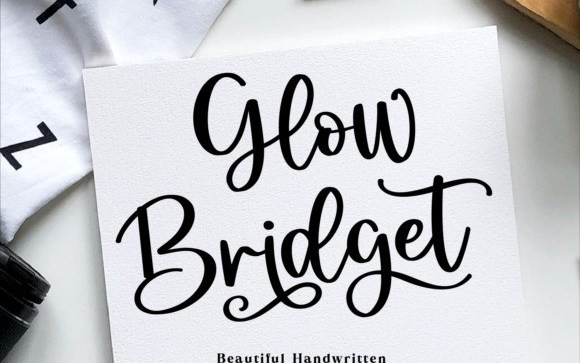 Glow Bridget Handwritten Font