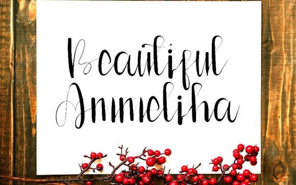 Womenlove Handwritten Font