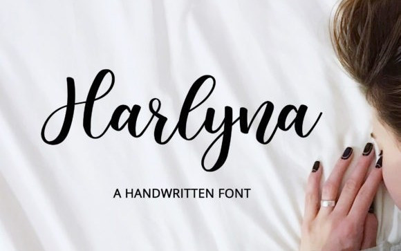 Harlyna Handwritten Font