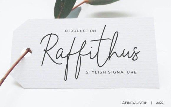 Raffithus Handwritten Font