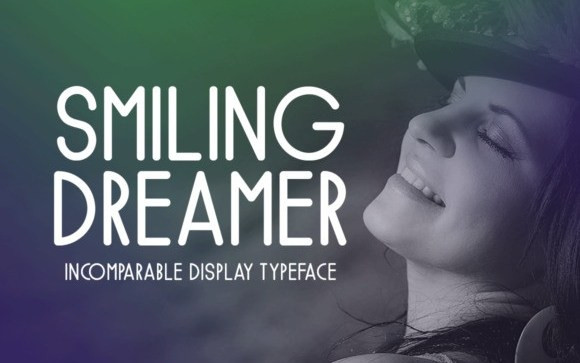 Smiling Dreamer Display Font