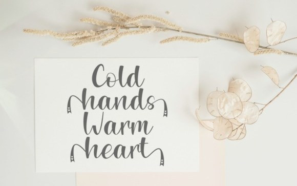 Sweet Ribbon Calligraphy Font