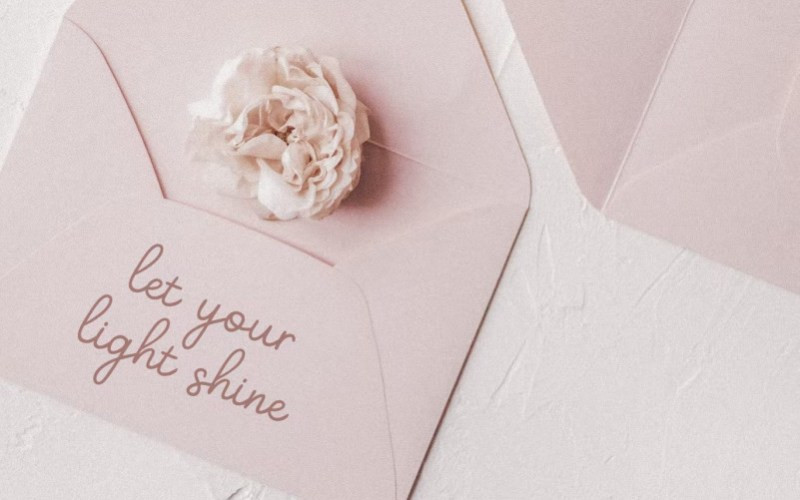 Sunkissed Script Font