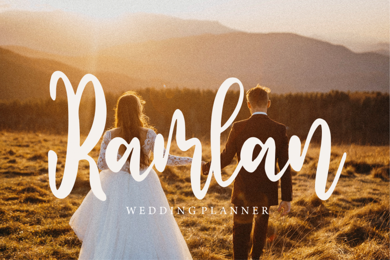 Champina Handwritten Font