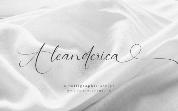 Aleanderica Calligraphy Font