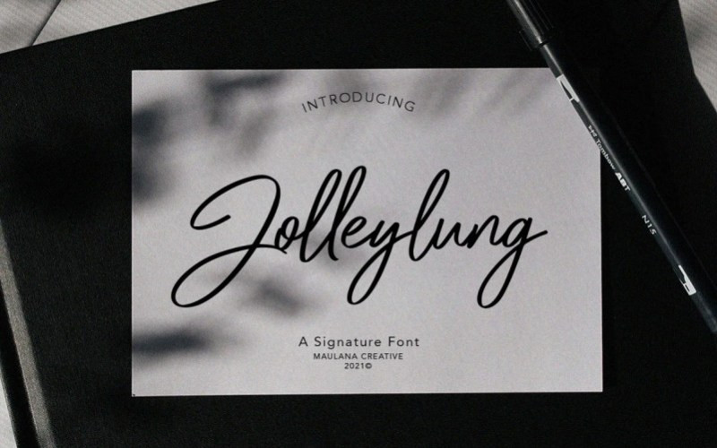 Jolleylung Handwritten Font