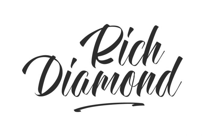 Rich Diamond Script Font